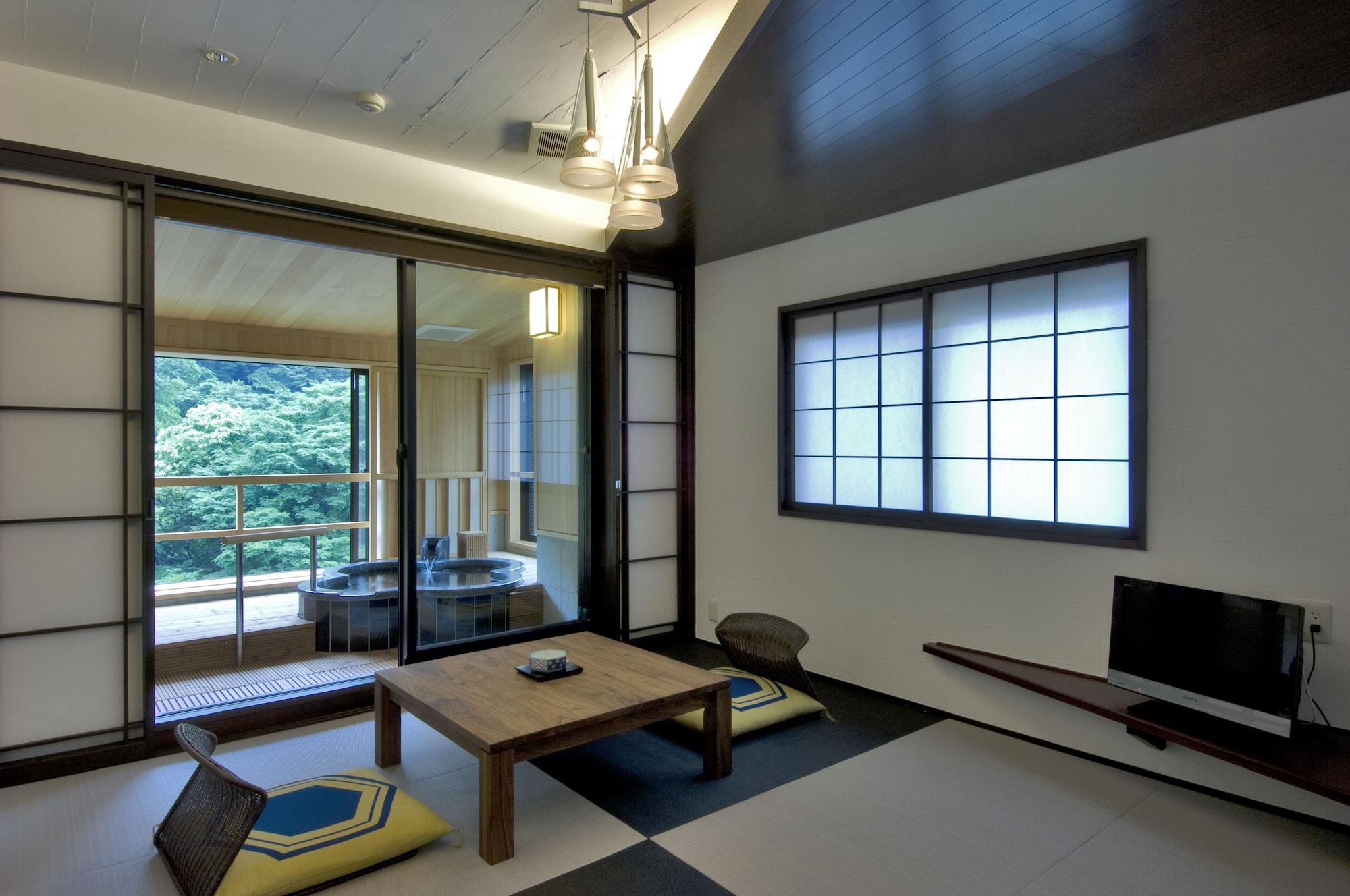 Hotel Koduchi No Yado Tsurukamedaikichi Nikko Exterior foto