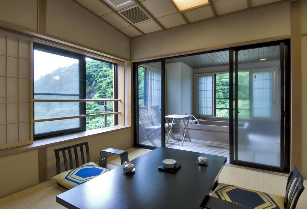 Hotel Koduchi No Yado Tsurukamedaikichi Nikko Habitación foto